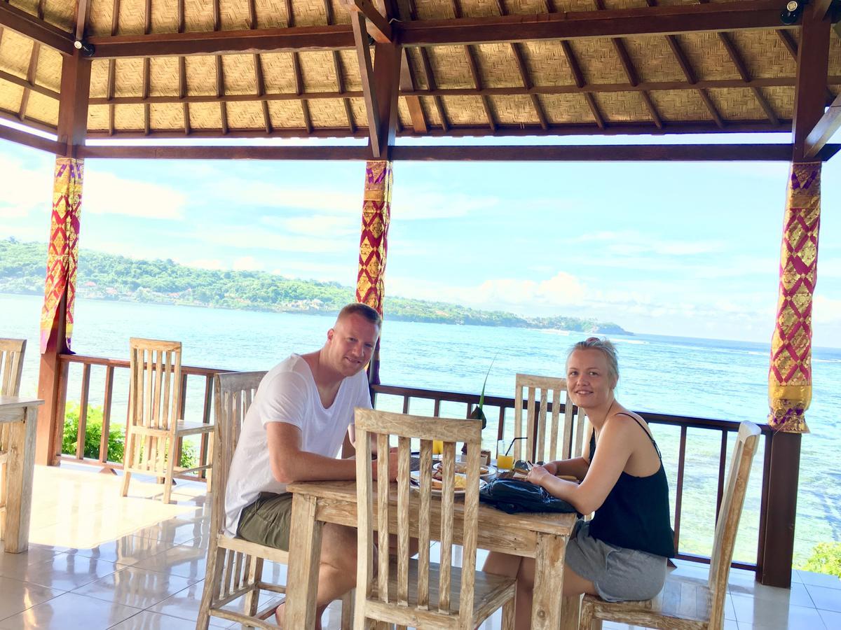 Lembongan Seaview Hotel Exterior photo